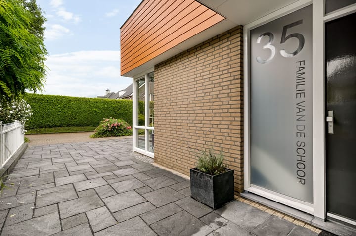 Tussenwoning te koop: De Lingst 35, Haelen