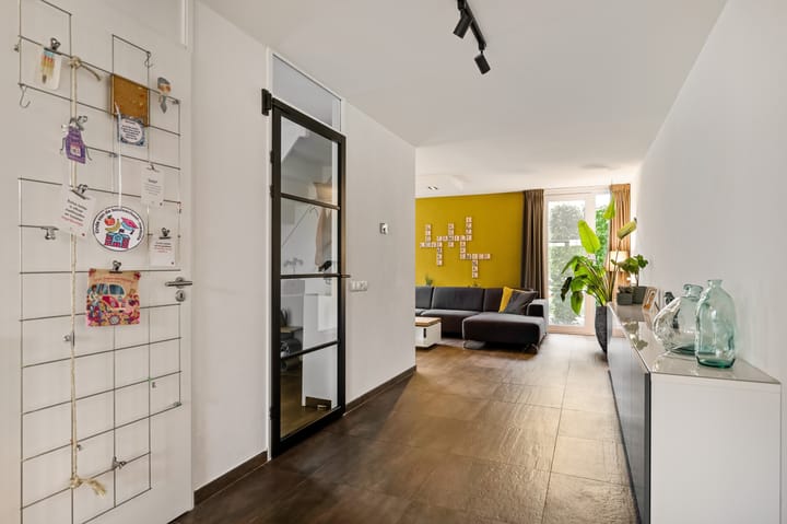 Tussenwoning te koop: De Lingst 35, Haelen