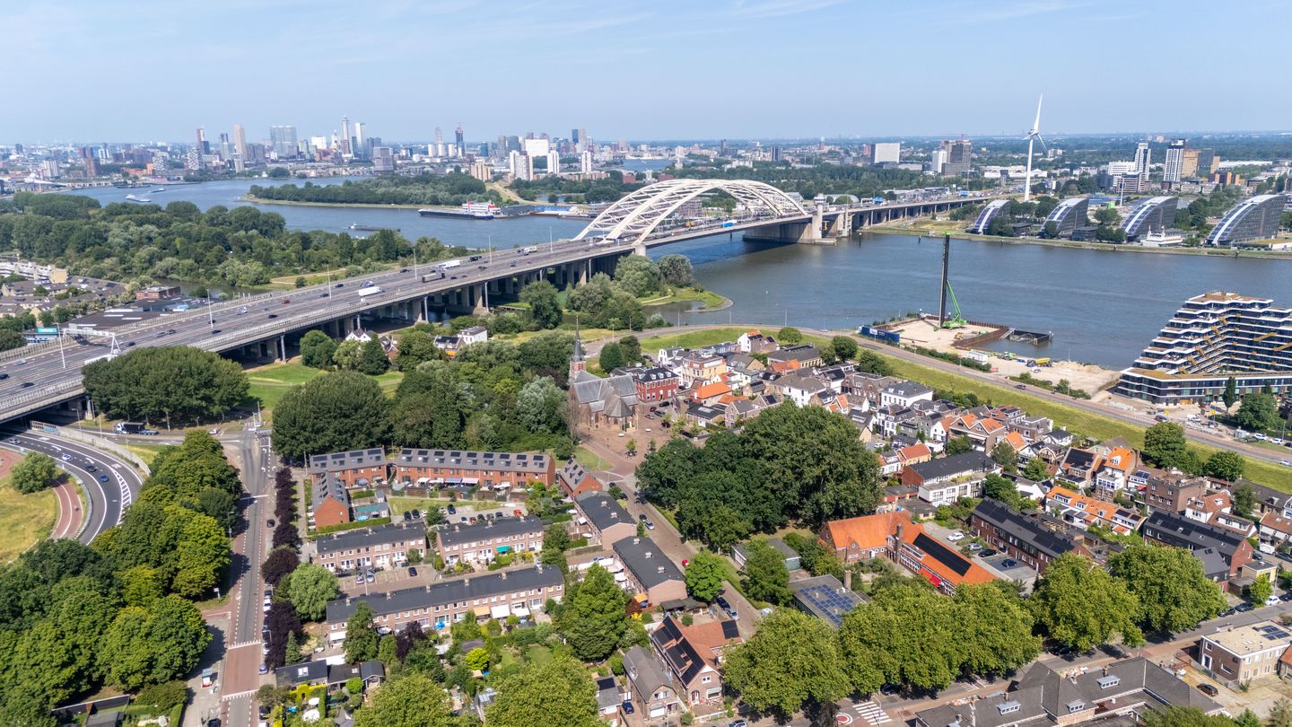 Photo 44 of Koninginneweg 4