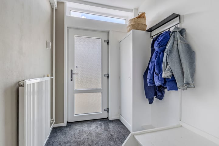 Hoekwoning te koop: Age Piersstraat 15, Sneek