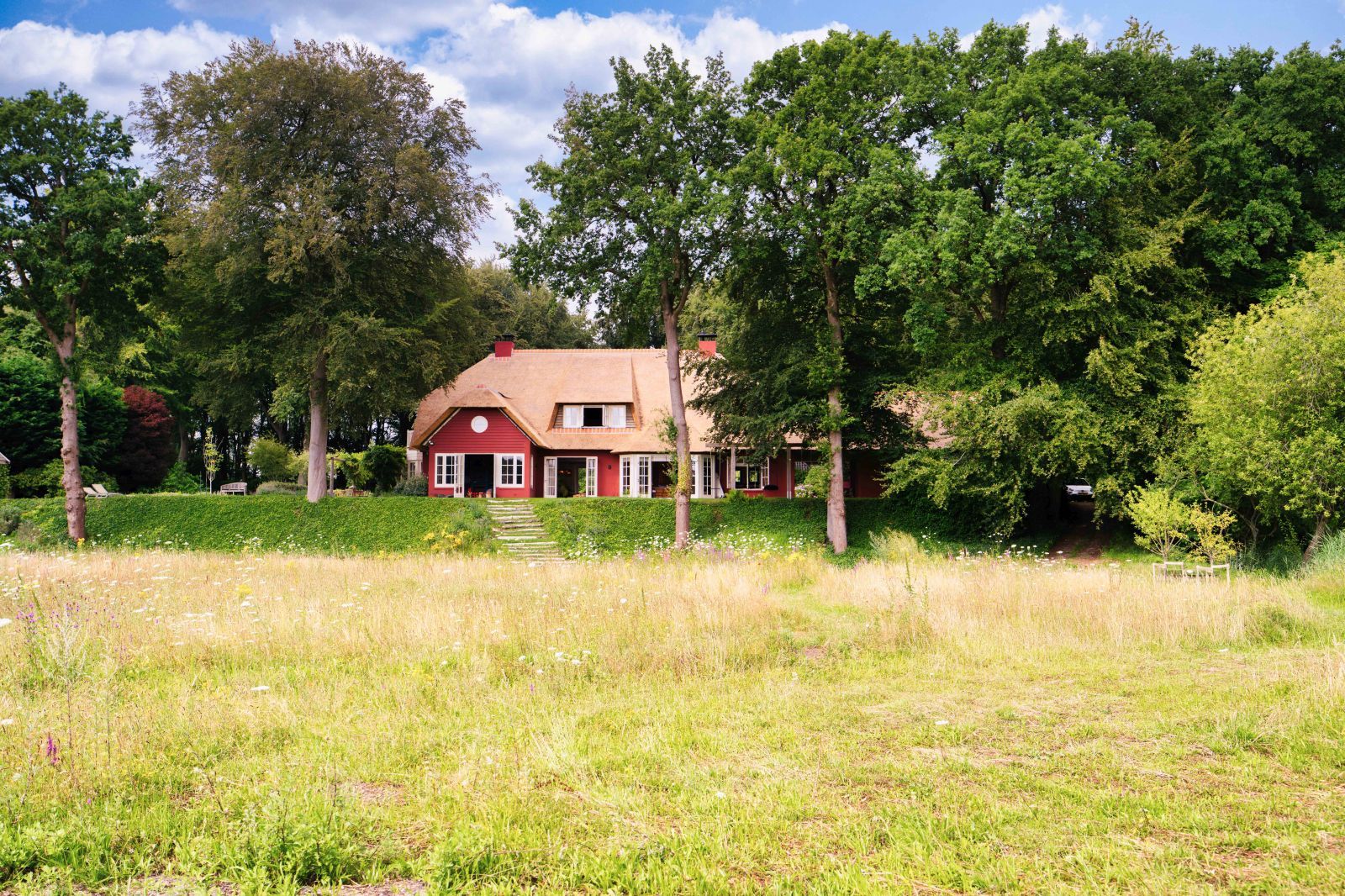 Photo 33 of Valkeveenselaan 40