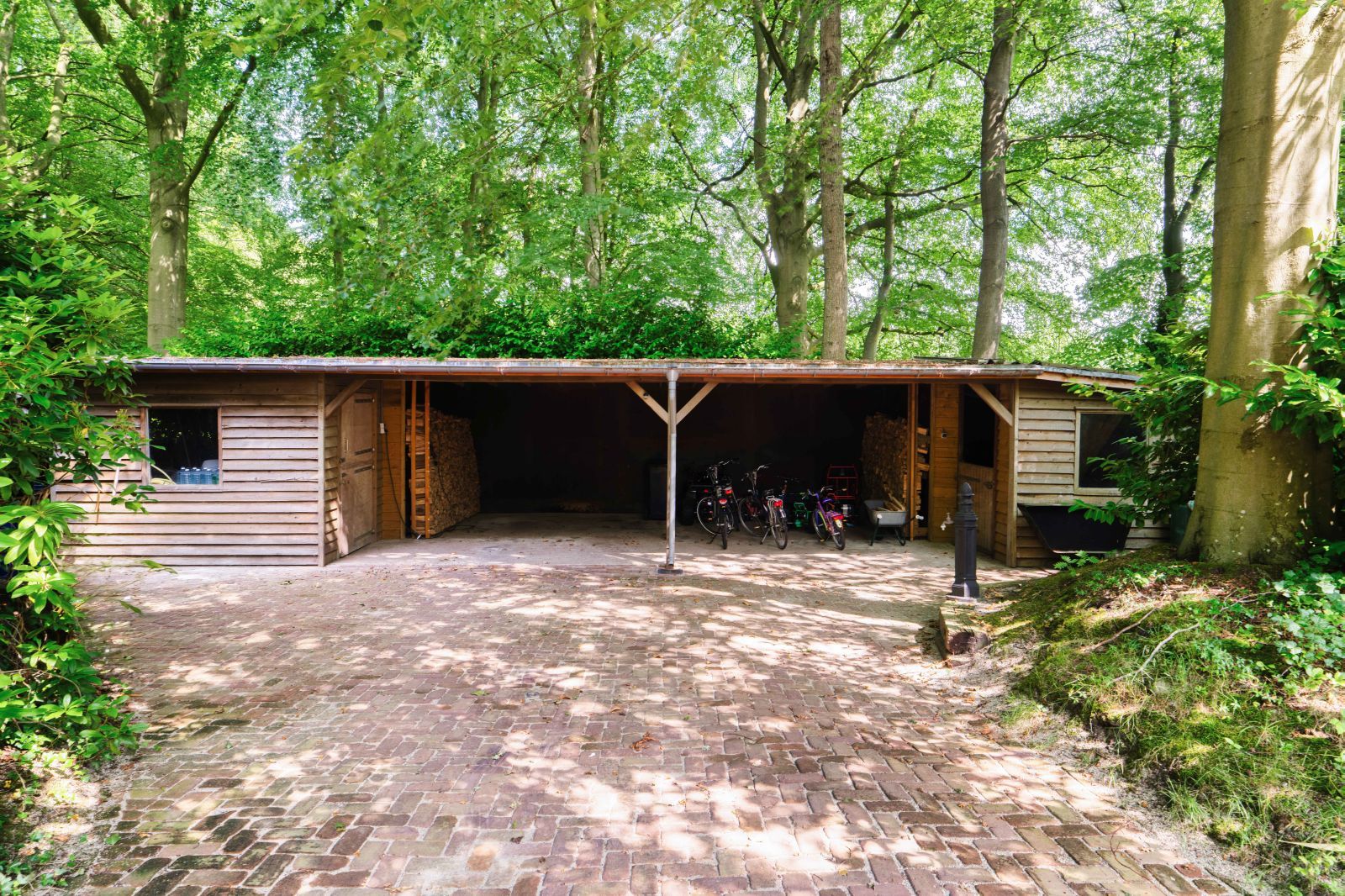 Photo 87 of Valkeveenselaan 40