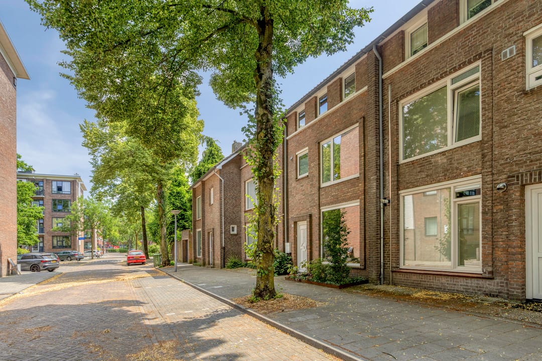 Foto 47 van Jan van de Capellelaan 21