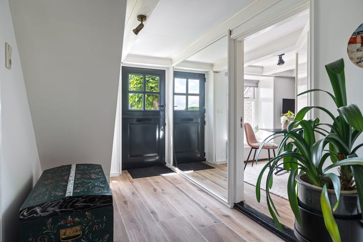 Vrijstaande woning te koop: Eastein 26, Peazens