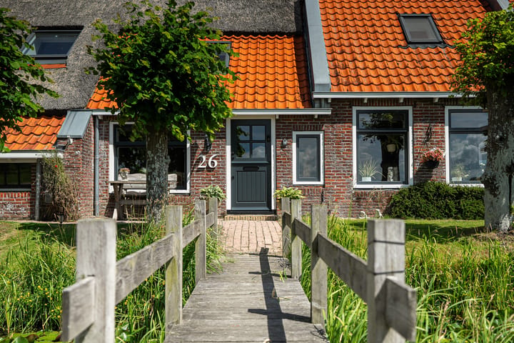 Vrijstaande woning te koop: Eastein 26, Peazens