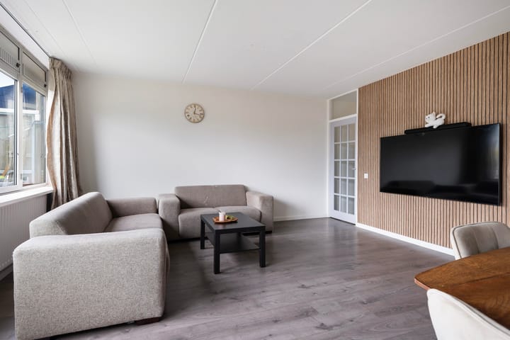Appartement te koop: Renooiplein 17, Amsterdam
