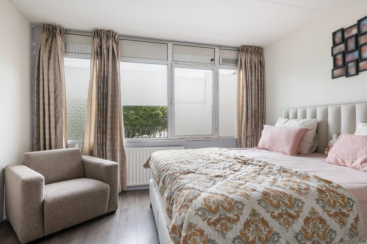 Appartement te koop: Renooiplein 17, Amsterdam