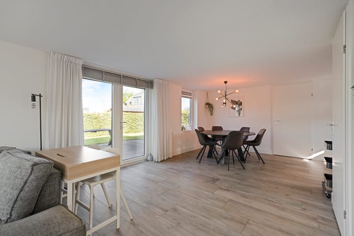 Vrijstaande woning te koop: De Wielen 57, Sint Maarten