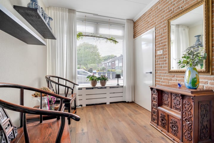Vrijstaande woning te koop: Johan Wijnoltsstraat 152, Enschede