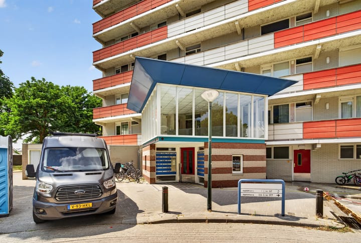 Photo 3 of Raamveld 55