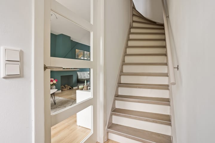 Photo 4 of Van Musschenbroekstraat 29
