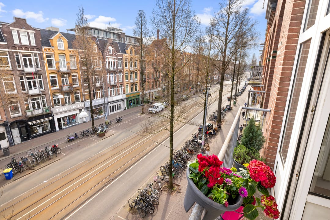 Photo 7 of Bilderdijkstraat 120-3
