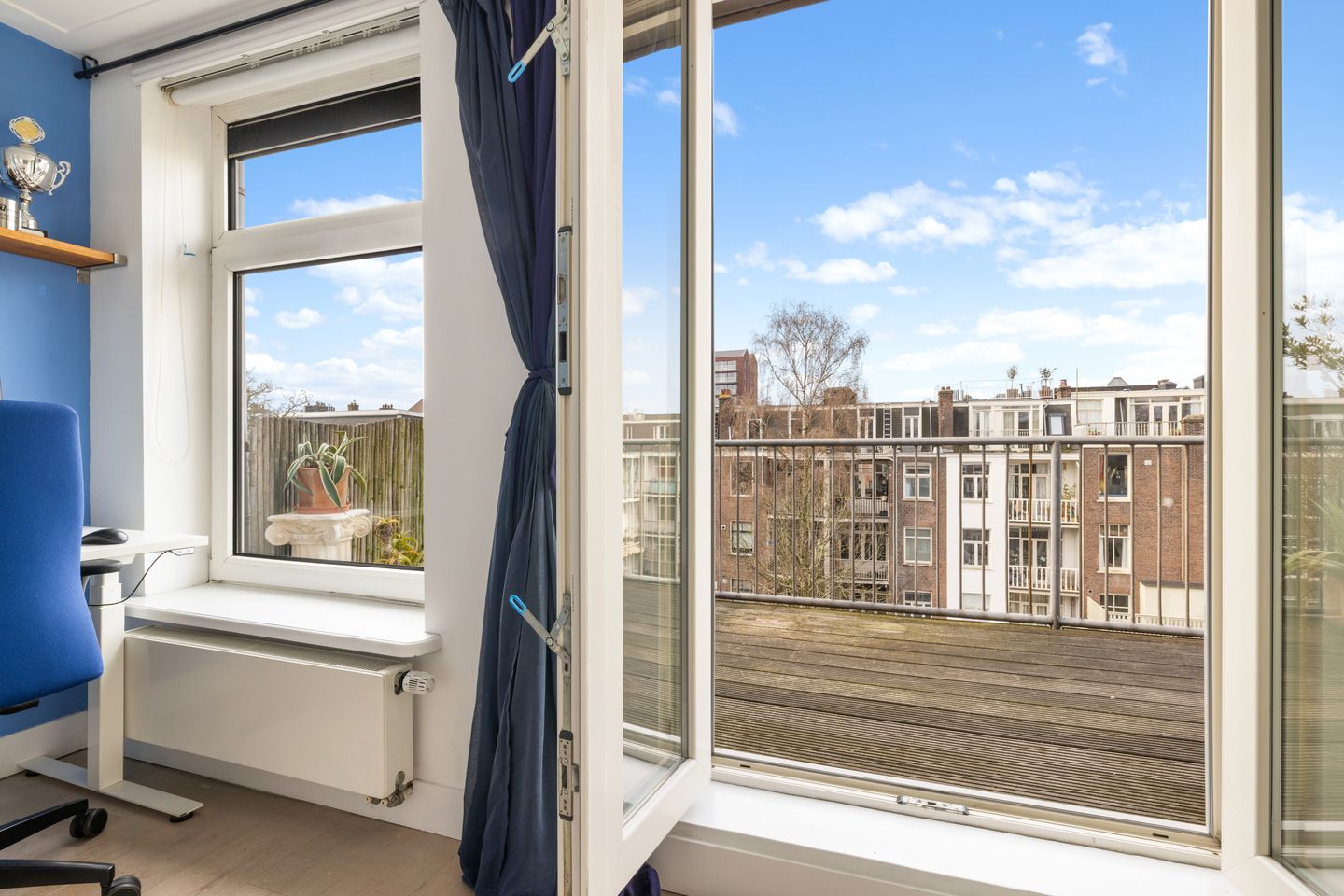 Photo 19 of Bilderdijkstraat 120-3