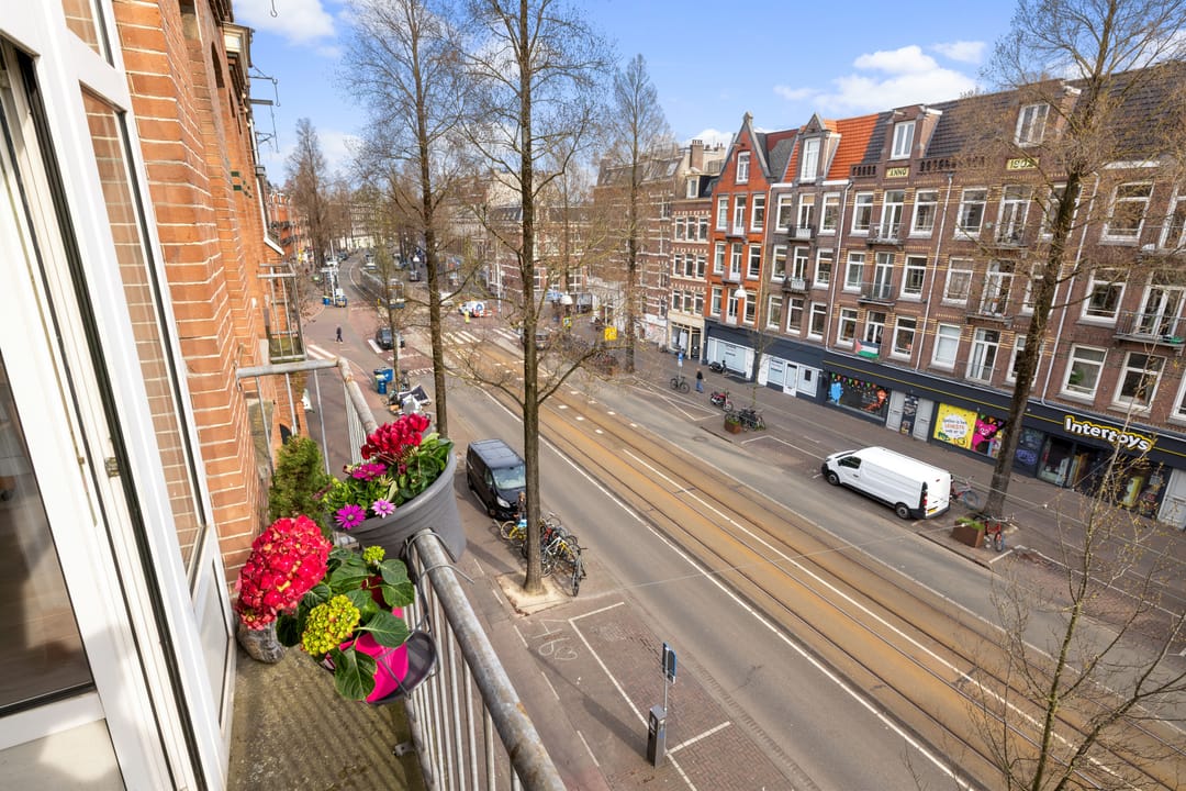 Photo 8 of Bilderdijkstraat 120-3