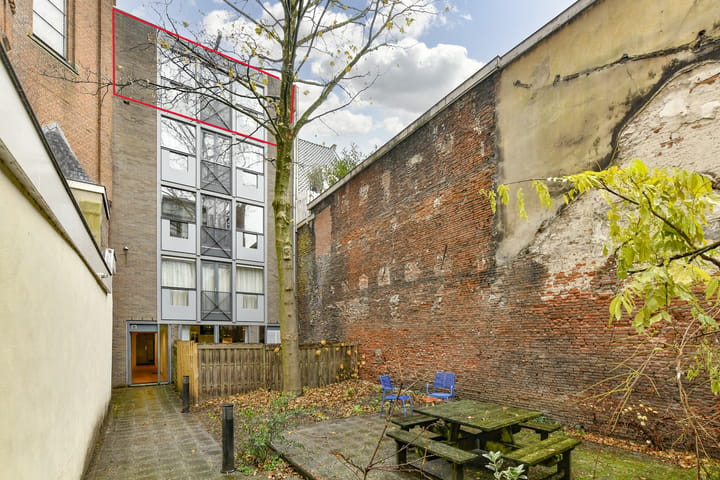 Studio te koop: Haarlemmer Houttuinen 45H, Amsterdam