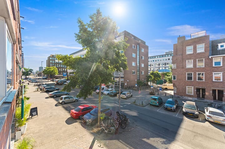 Photo 4 of Willem Buytewechstraat 63-B