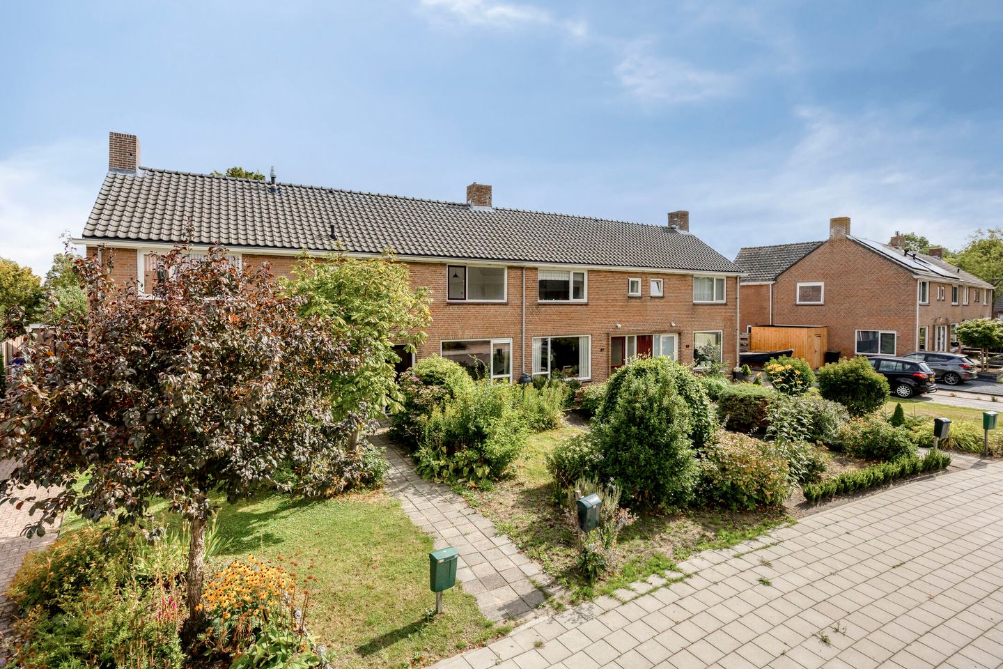 Photo 25 of Burg. Mijnlieffstraat 65