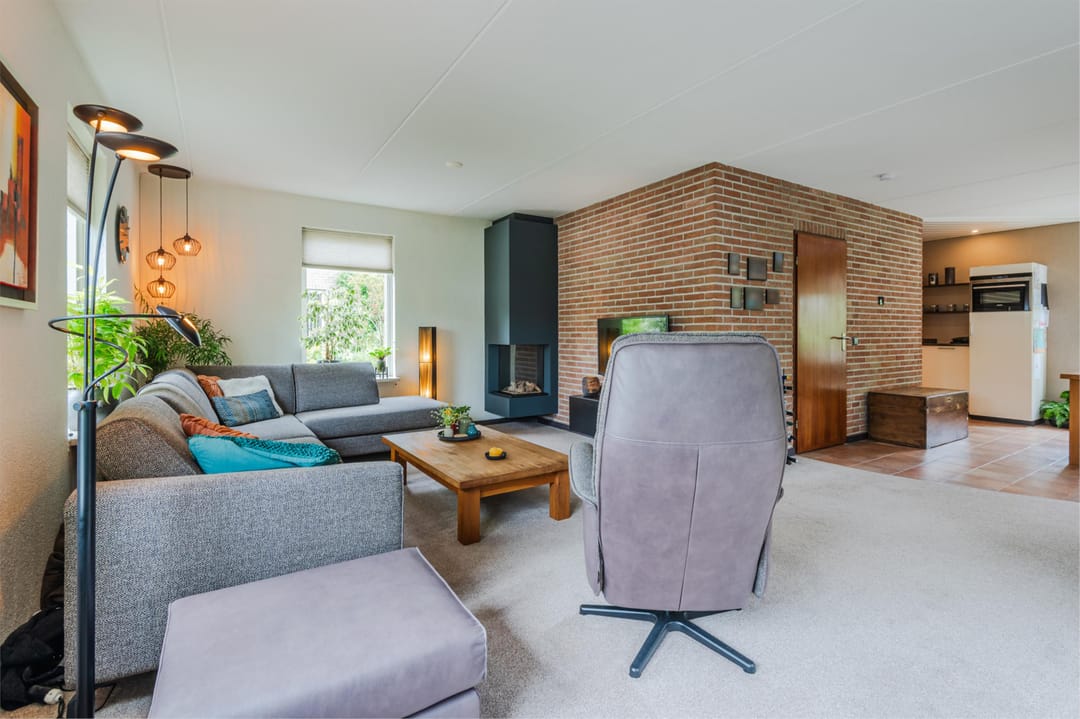 Photo 8 of Schoener 44 7