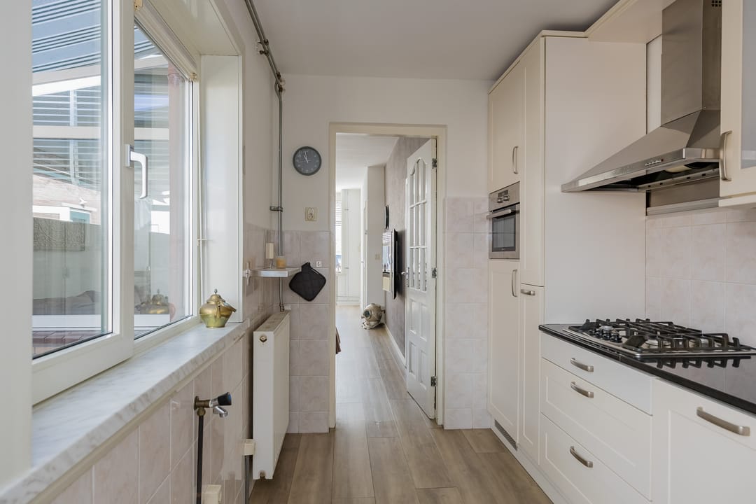 Photo 11 of De Lumeystraat 22