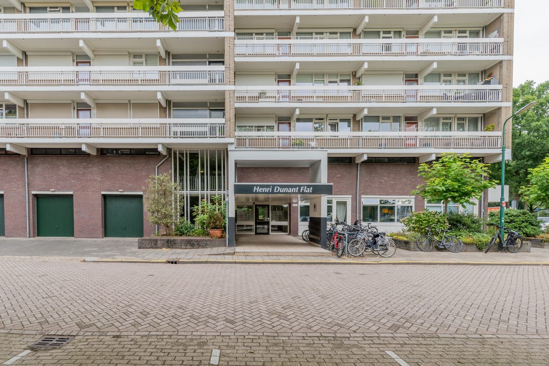 Photo 2 of Henri Dunantplein 26