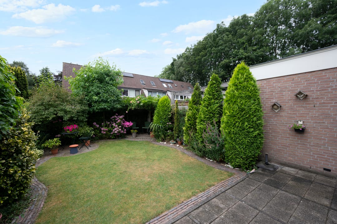 Photo 17 of Burgemeester de Herderplantsoen 11