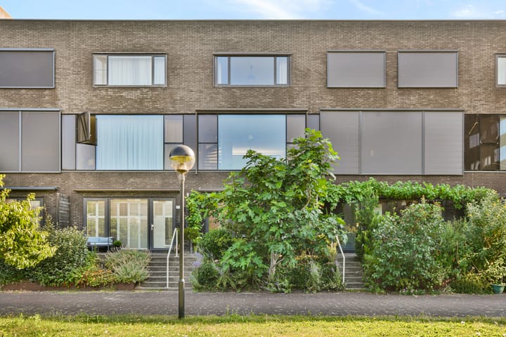 Foto 4 van Cor van Weelehof 15