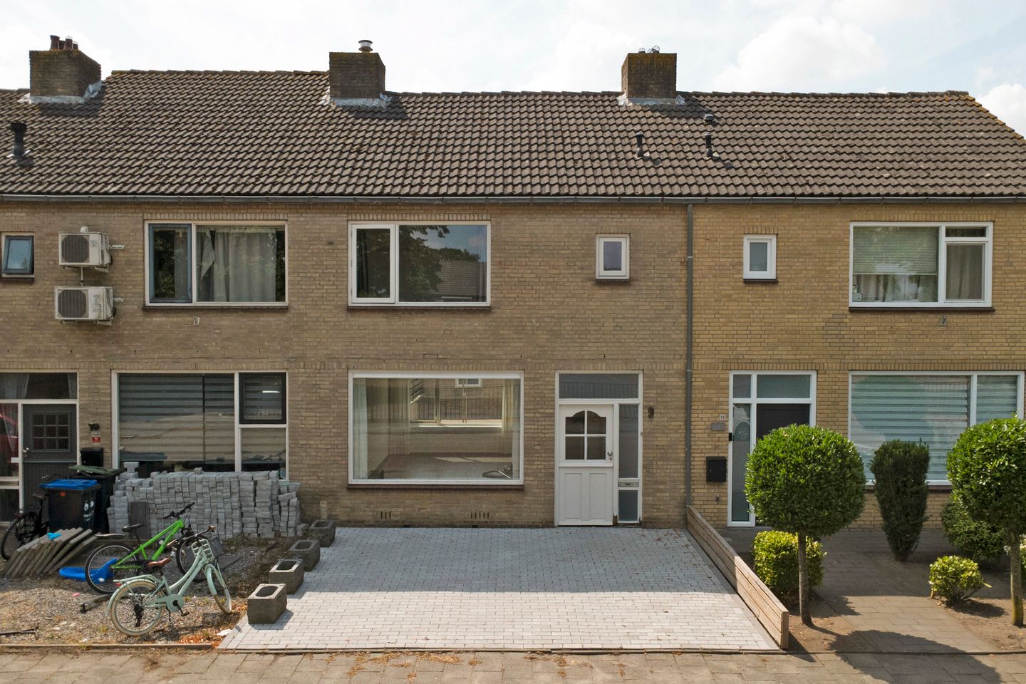 Foto 1 van Weberstraat 9