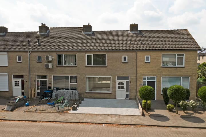 Tussenwoning te koop: Weberstraat 9, Dongen