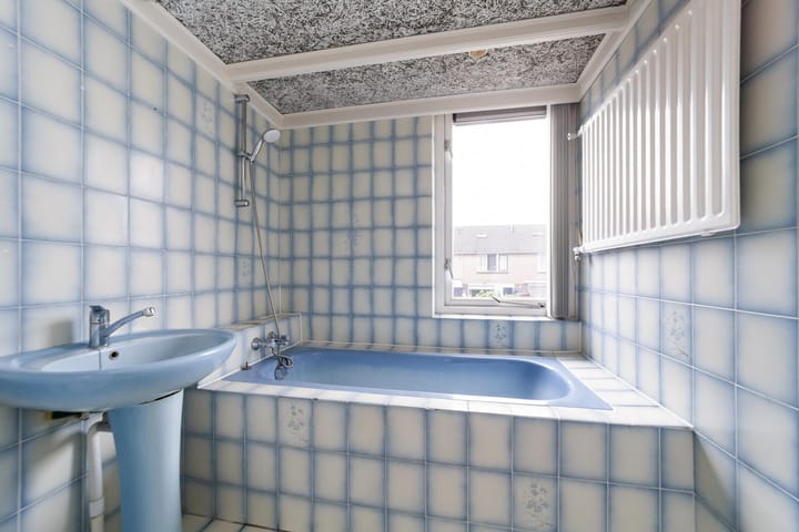 Tussenwoning te koop: Zwanenveld 4350, Nijmegen