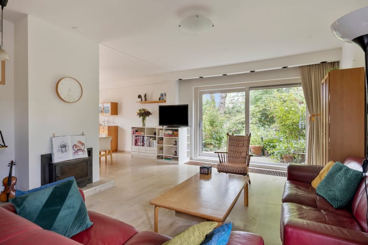 Hoekwoning te koop: Debussystraat 45, Waalwijk