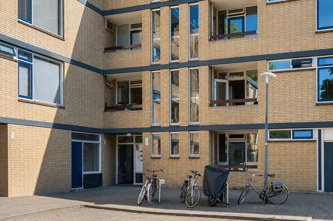 Photo 26 of Rossinistraat 17