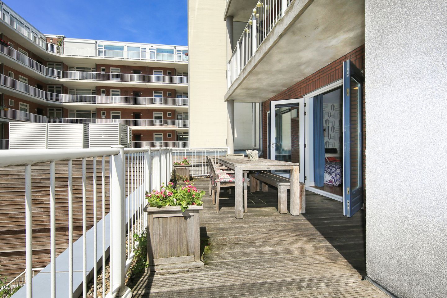 Photo 25 of Jodenbreestraat 146-B