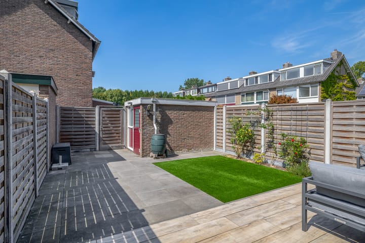 Tussenwoning te koop: Schoutenlaan 3, Pijnacker
