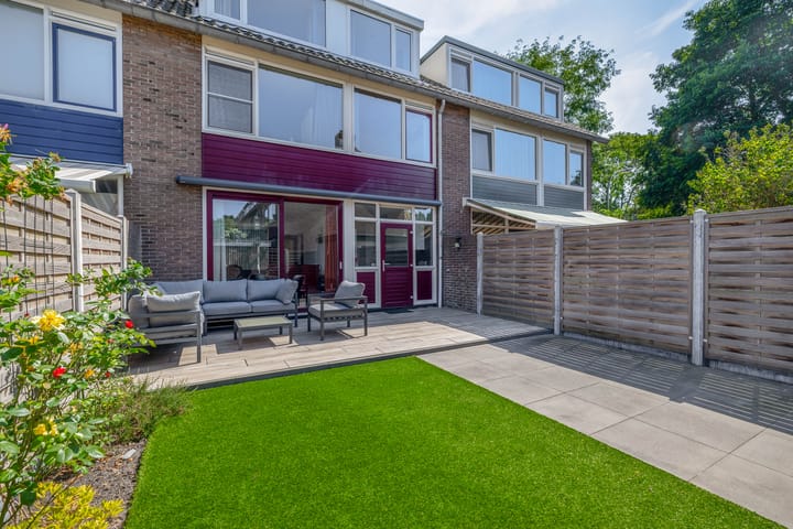 Tussenwoning te koop: Schoutenlaan 3, Pijnacker