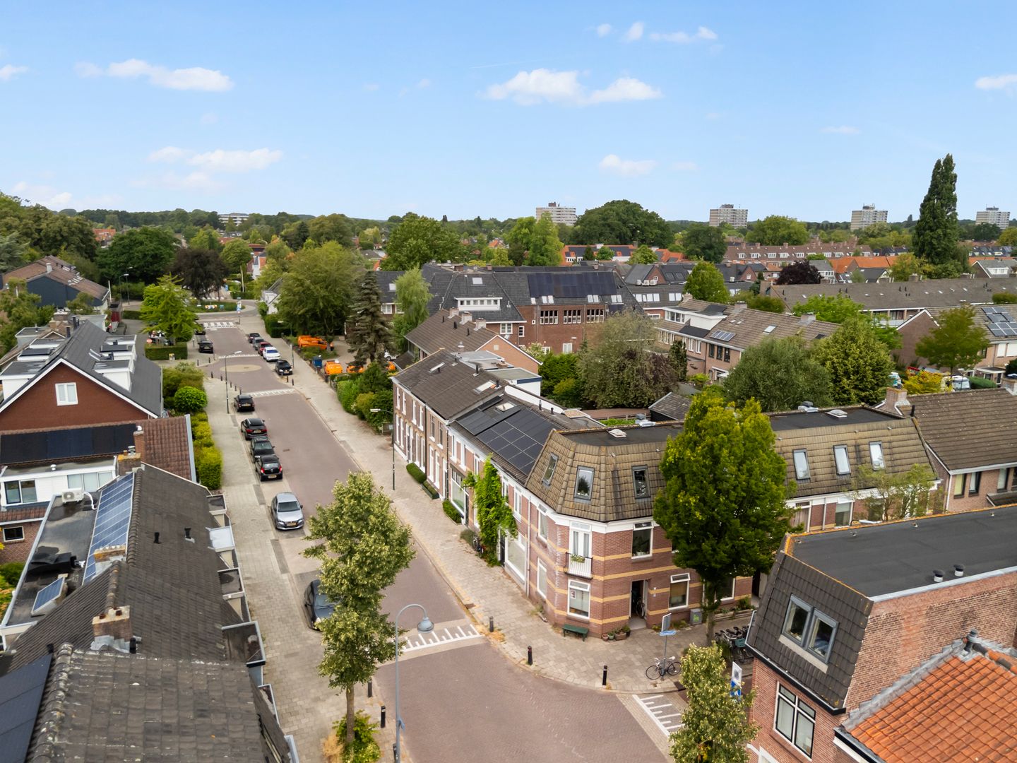 Photo 34 of Burgemeester De Withstraat 74