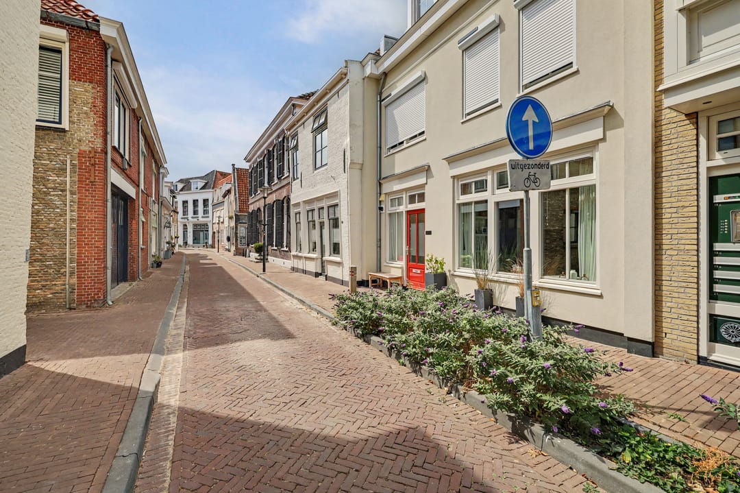Photo 2 of Dalemsestraat 19