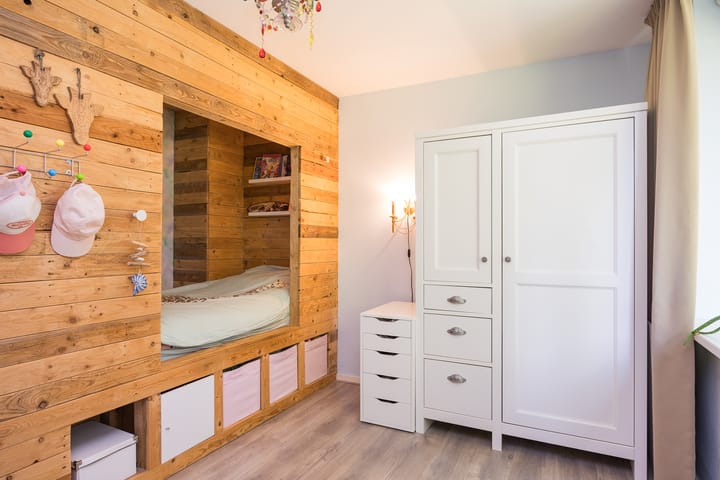 Tussenwoning te koop: Ursula van Raesfeltlaan 12, De Steeg