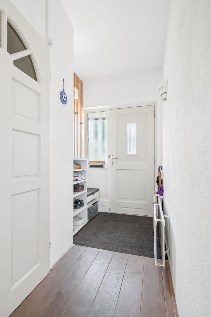 Tussenwoning te koop: Valkenhof 64, Nijkerk