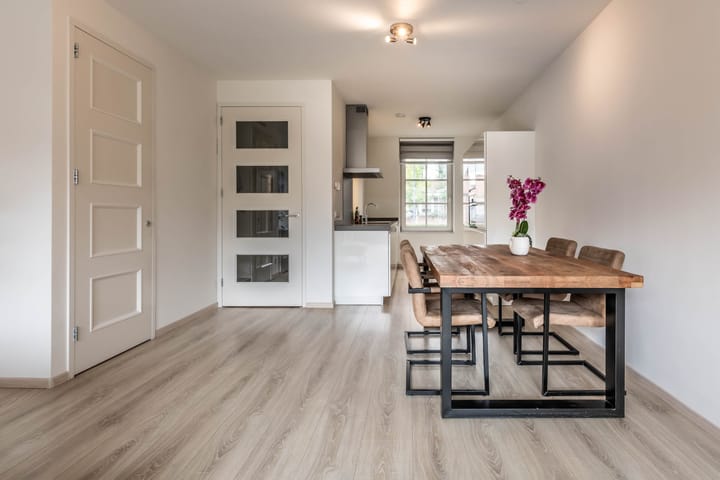 Tussenwoning te koop: Anna Boleynlaan 59, Hoofddorp