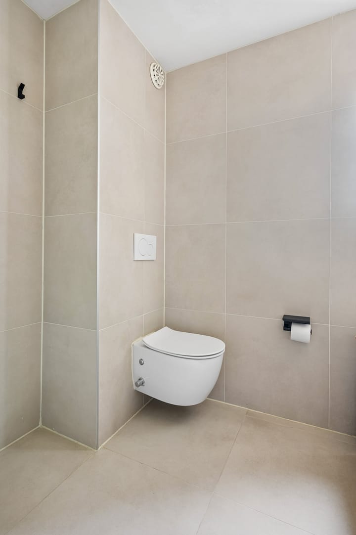Tussenwoning te koop: Valkenhof 64, Nijkerk