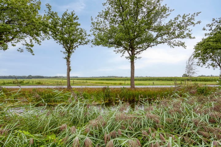 Twee-onder-één-kap te koop: Ds Veenweg 157, De Knipe