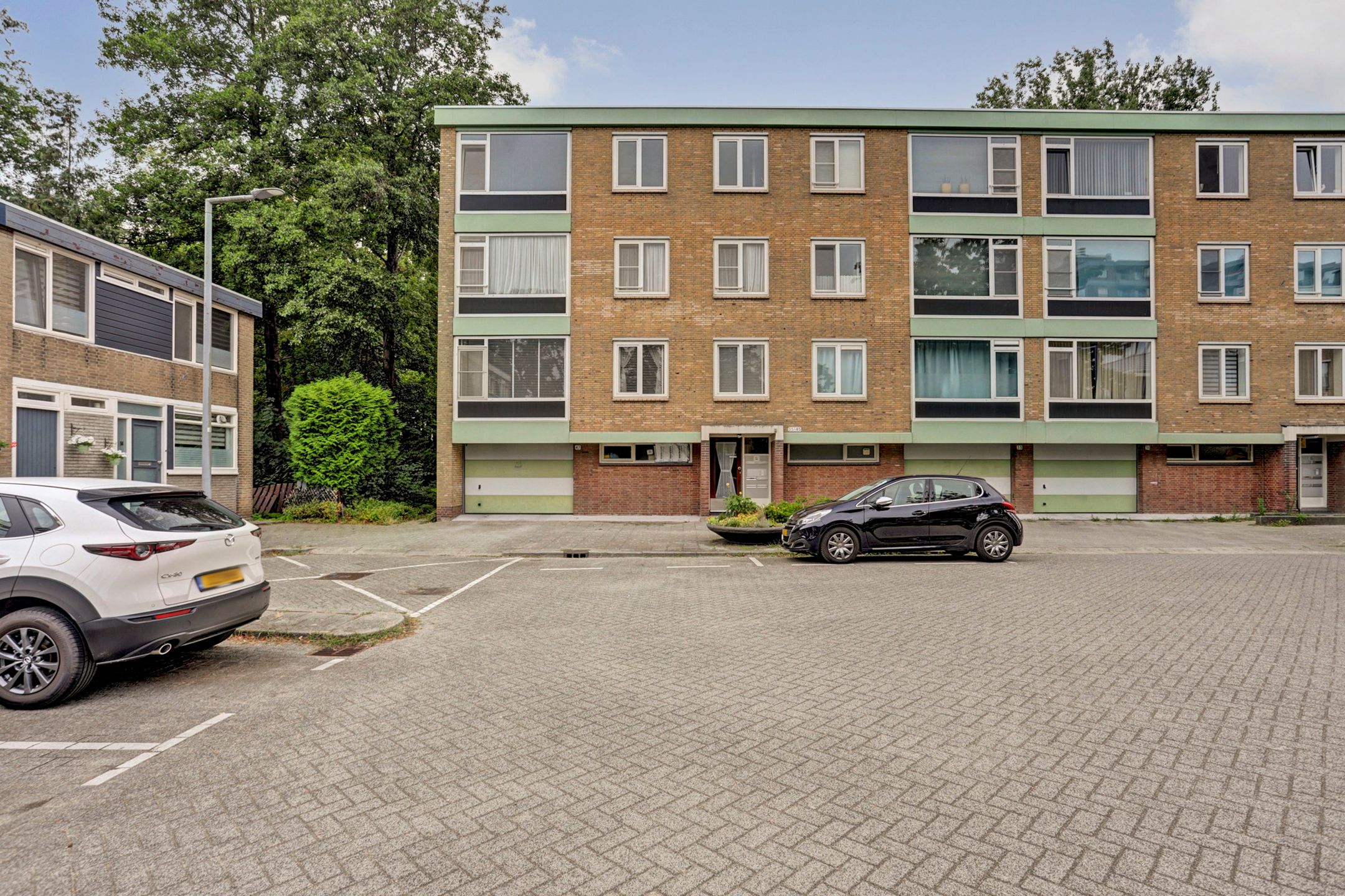 Photo 21 of Arie Salystraat 41