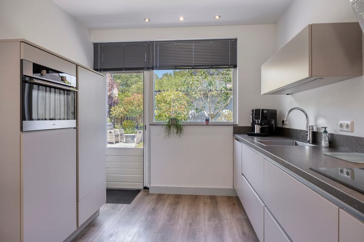 Tussenwoning te koop: Maaslandhoeven 20, Rosmalen
