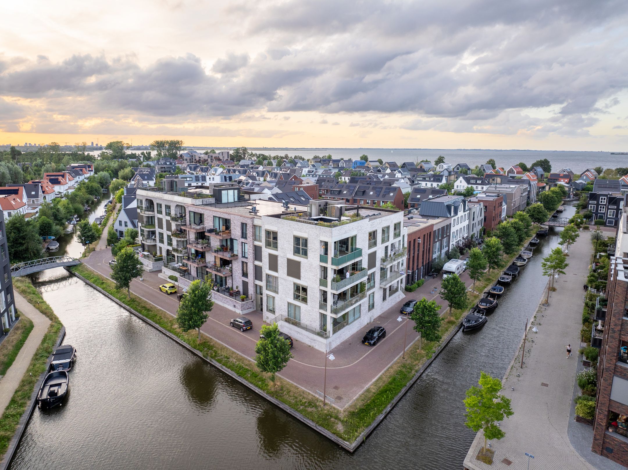Waadse Poldergracht 45