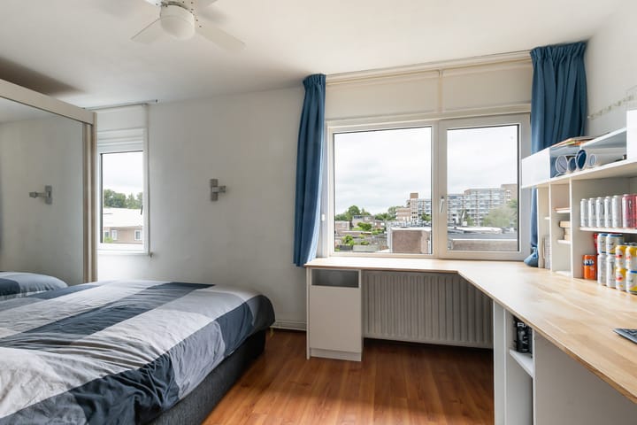 Tussenwoning te koop: Damsterdiep 76, Dordrecht