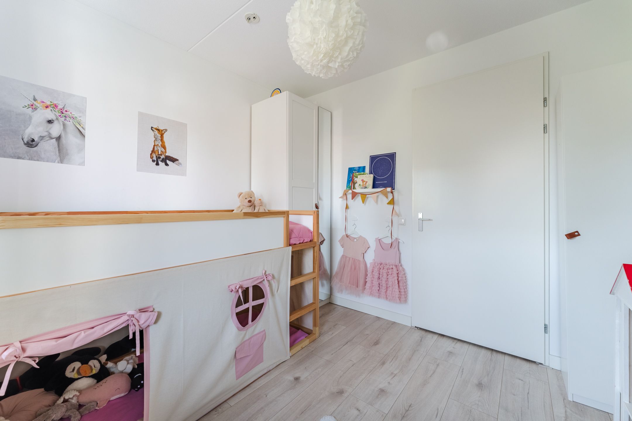 Foto 54 van Presidentperenlaan 5