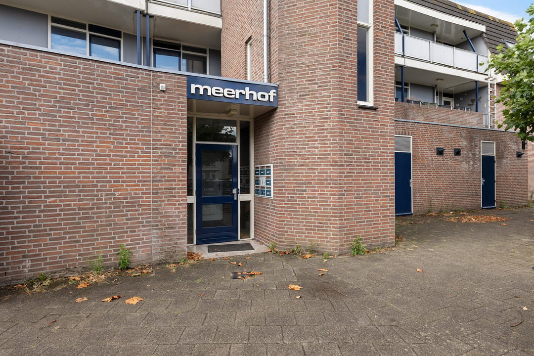 Photo 8 of Meerdorpstraat 12