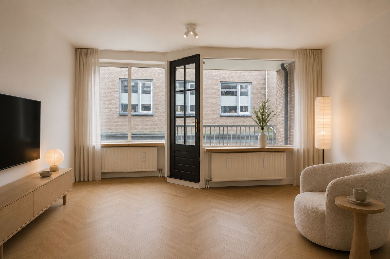 Photo 18 of Meerdorpstraat 12