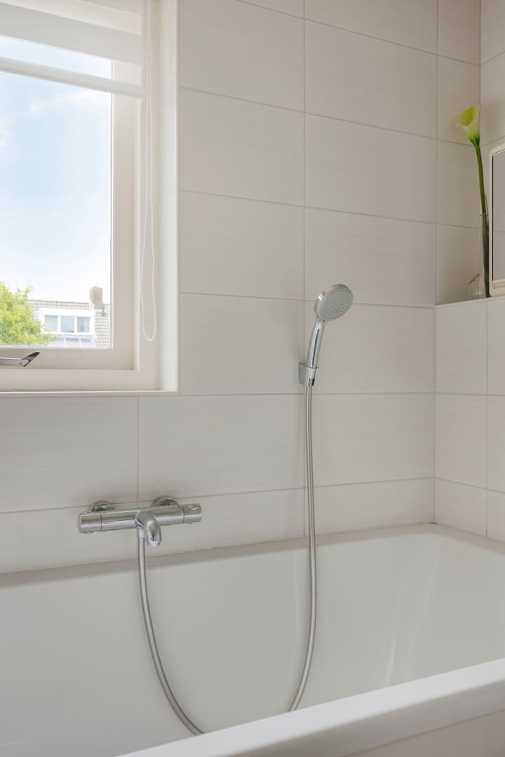 Tussenwoning te koop: Pastoor M. van Beekstraat 23, Best