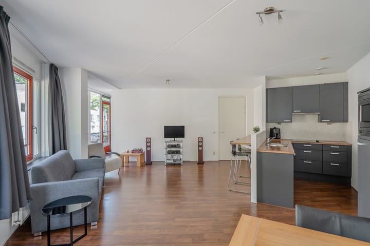 Appartement te koop: De Colignystraat 85, Delft